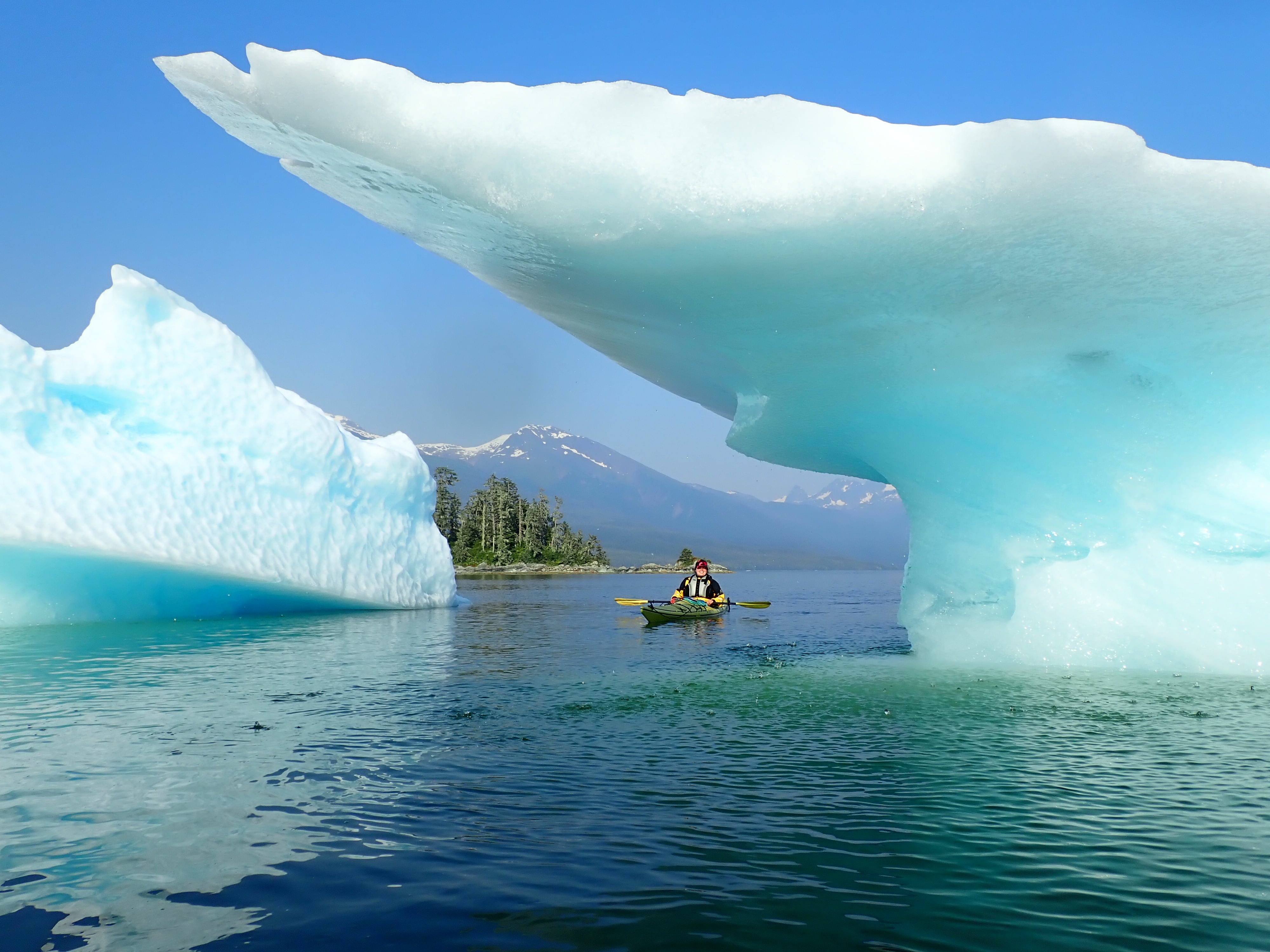 kayak at glacier